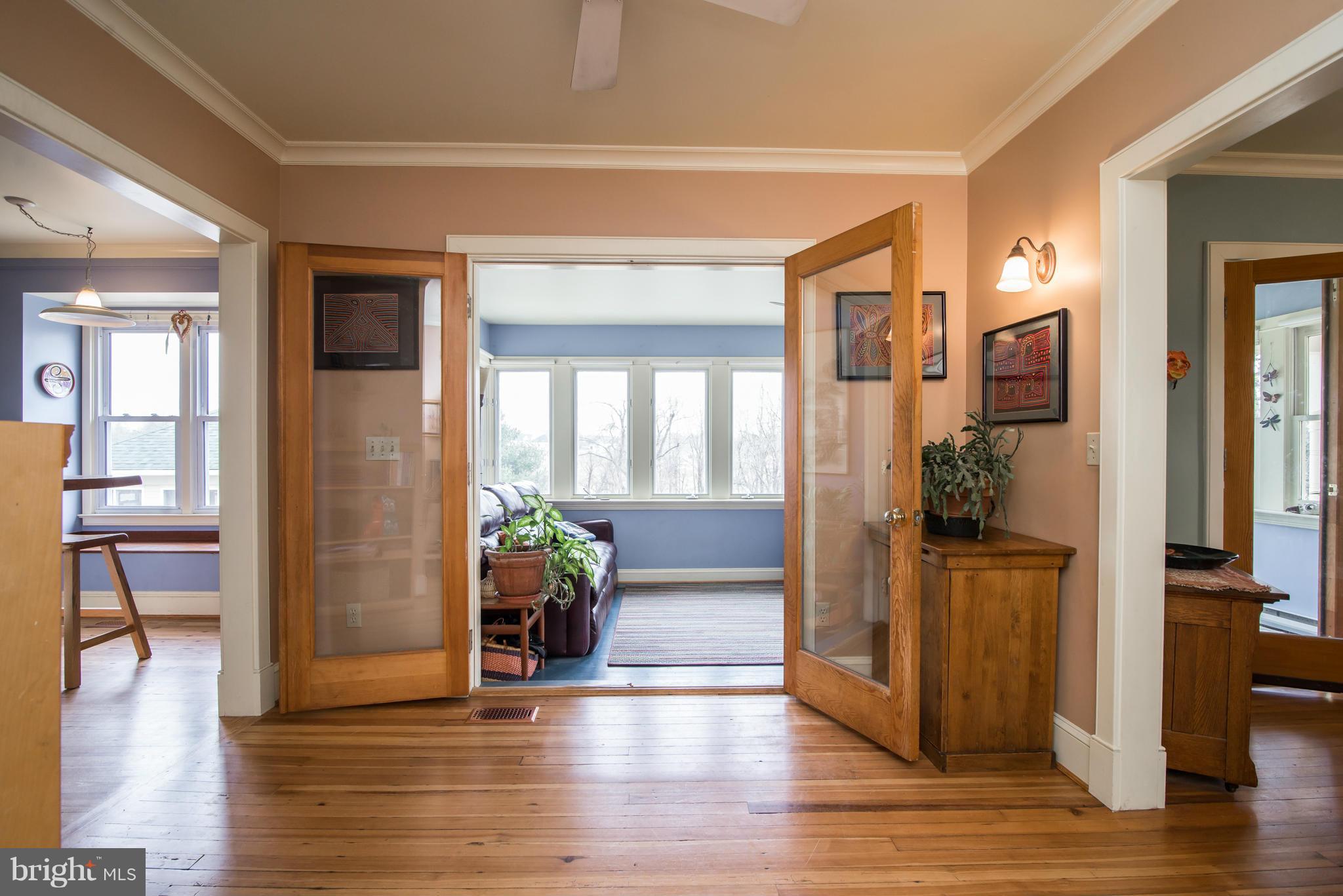 55 Main Street Round Hill, VA 20141 - Photo 5 of 29 Interior (General)