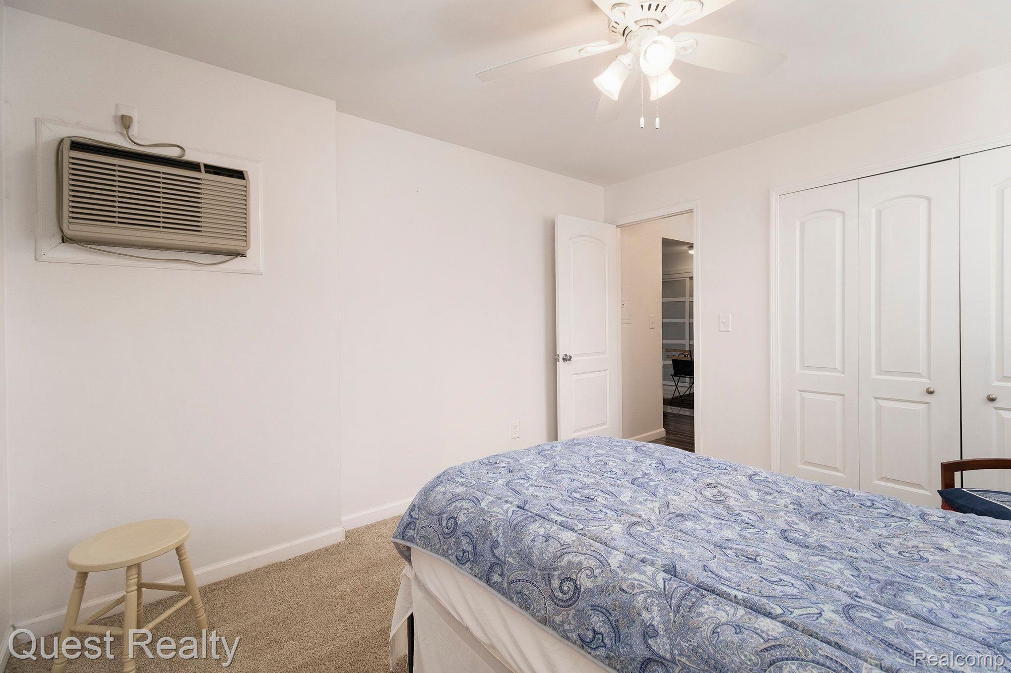 4905 Crooks Road, Unit B2 Royal Oak, MI 48073 - Photo 9 of 17 Gallery Image 9
