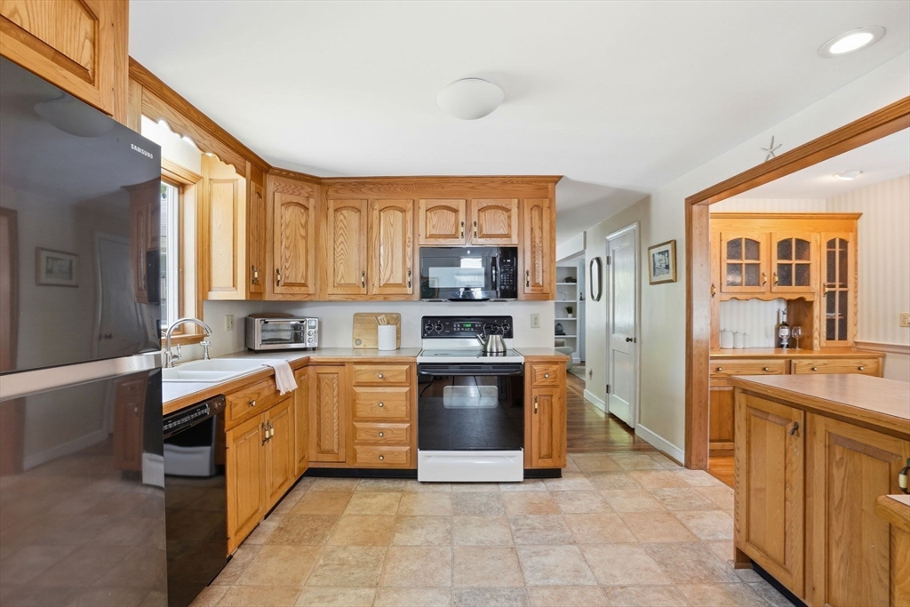 87 Franklin Road Norwell, MA 02061 - Photo 15 of 41