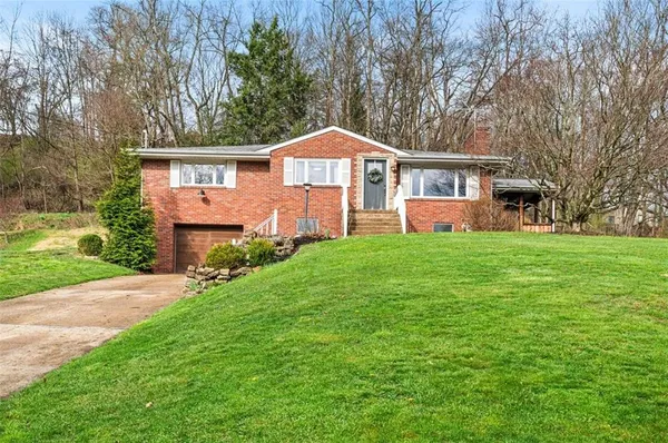 $360,000 | 110 Lilac Lane, Valencia, PA 16059