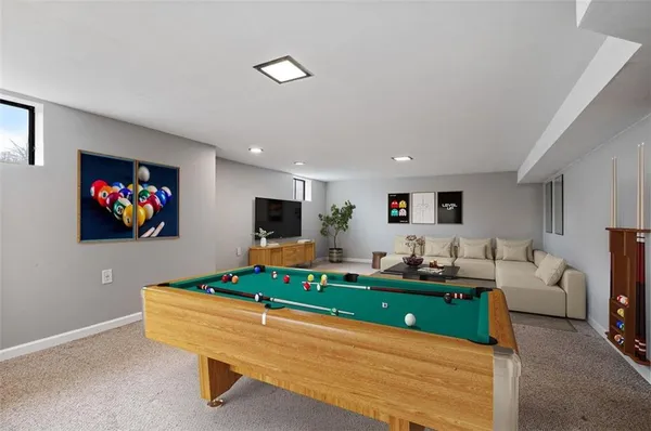 $360,000 | 110 Lilac Lane, Valencia, PA 16059