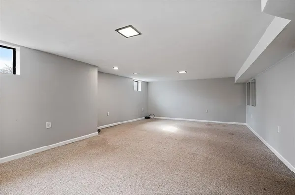 $360,000 | 110 Lilac Lane, Valencia, PA 16059