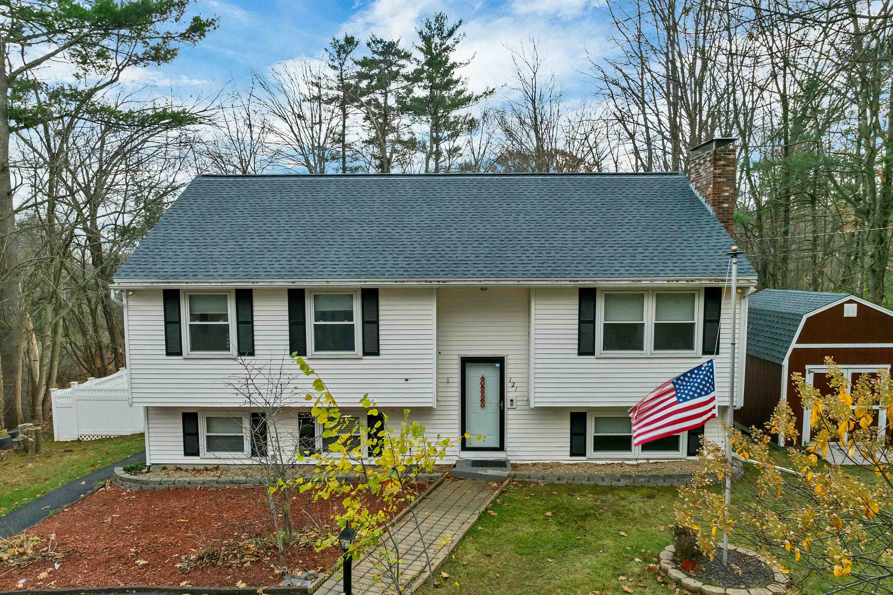 121 Hackett Hill Road Hooksett, NH 03106 - Photo 1 of 46