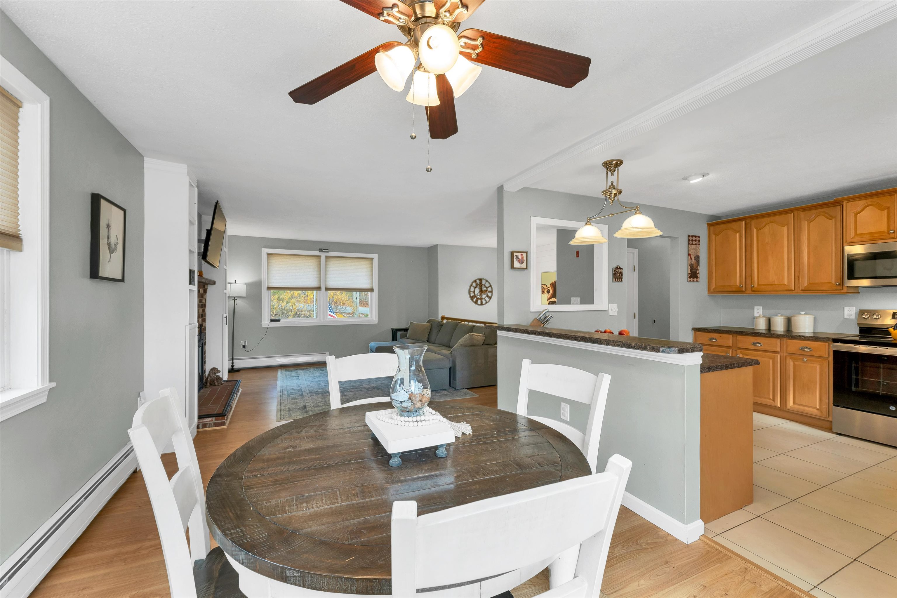 121 Hackett Hill Road Hooksett, NH 03106 - Photo 19 of 46