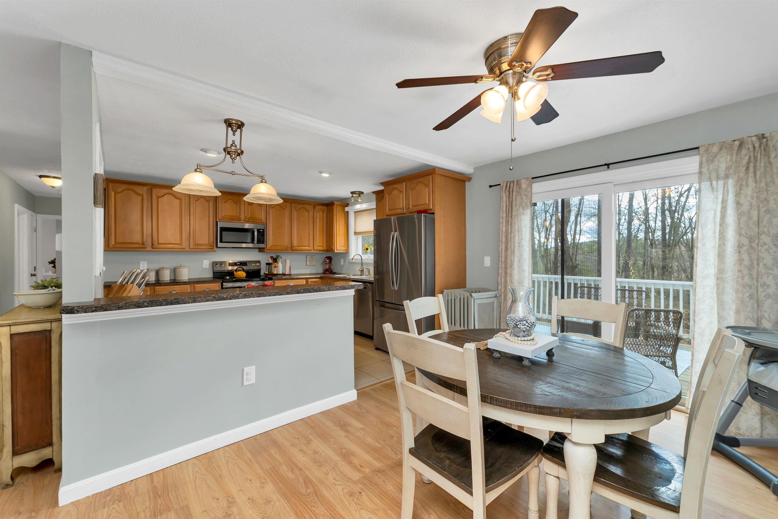 121 Hackett Hill Road Hooksett, NH 03106 - Photo 21 of 46