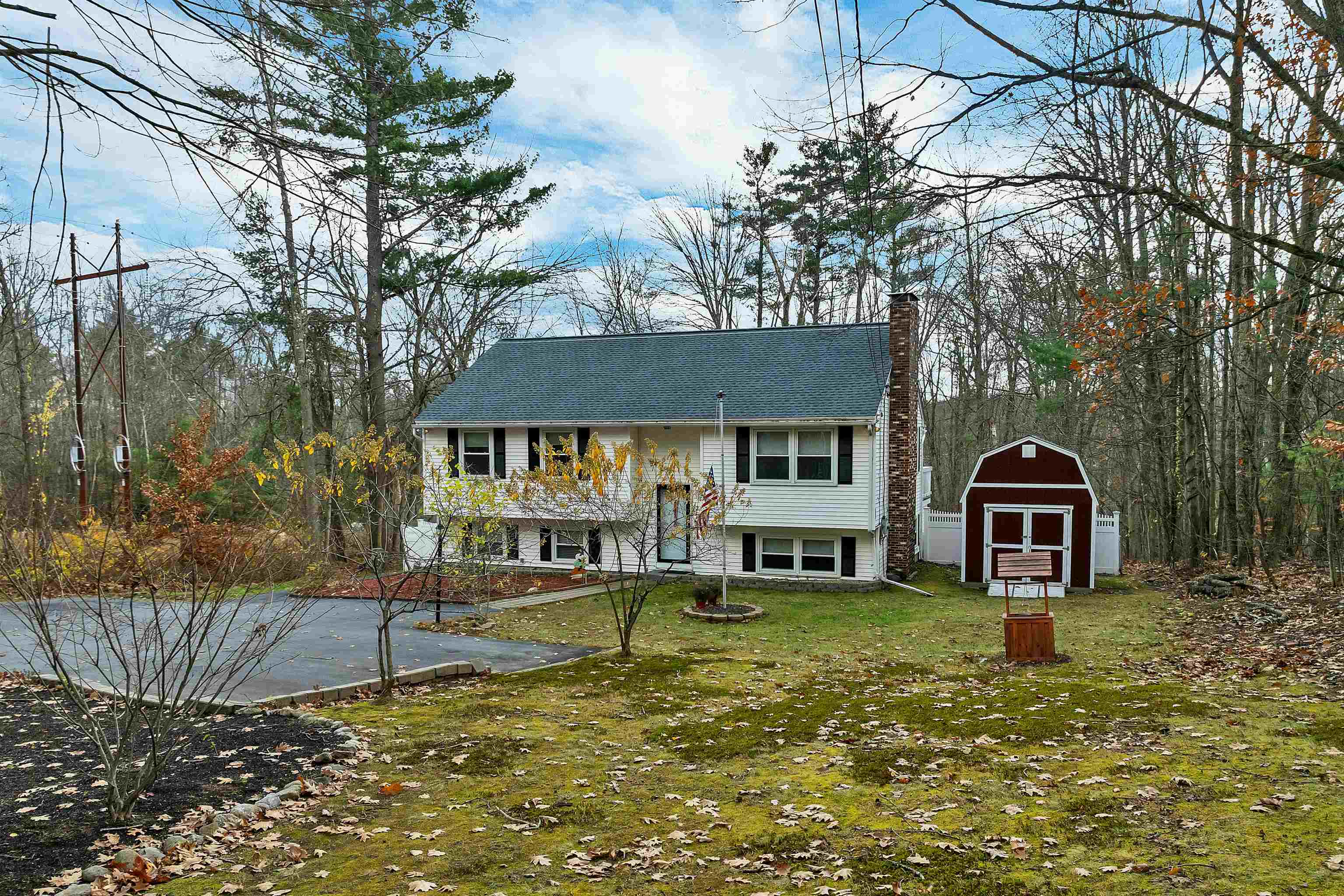 121 Hackett Hill Road Hooksett, NH 03106 - Photo 6 of 46