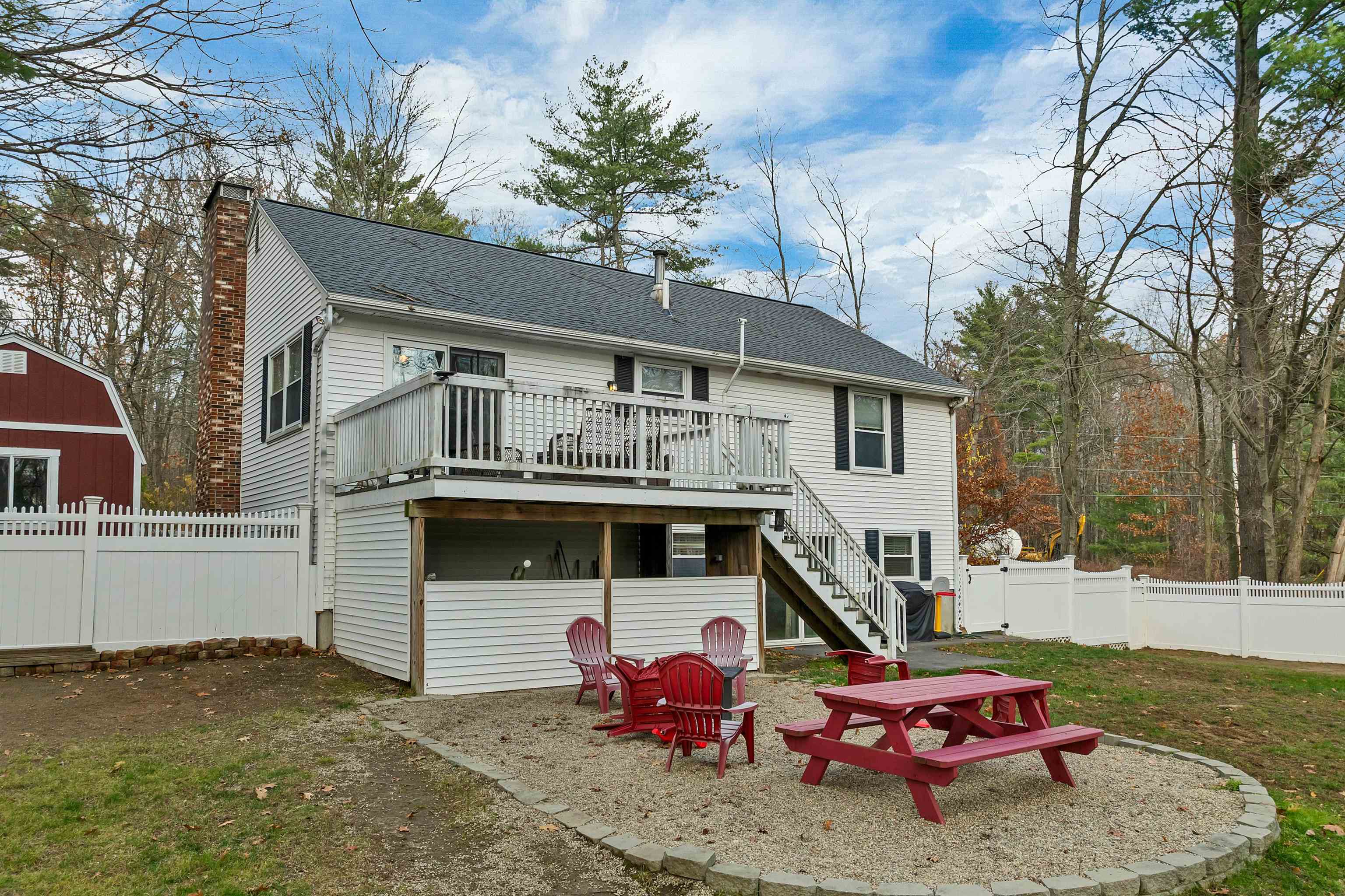 121 Hackett Hill Road Hooksett, NH 03106 - Photo 10 of 46