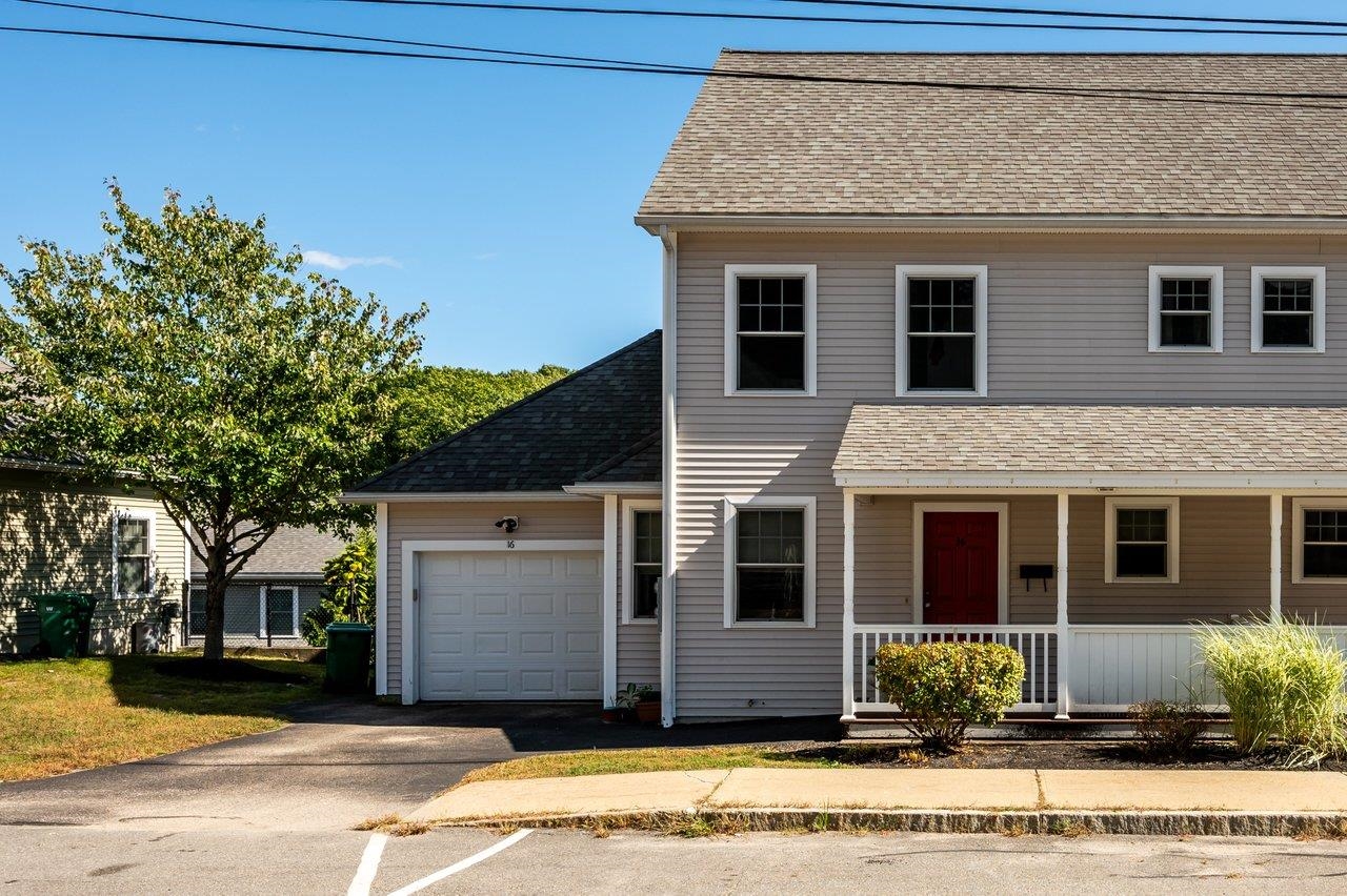 16 Gagne Street, Unit 5 Rochester, NH 03867 - Photo 34 of 38
