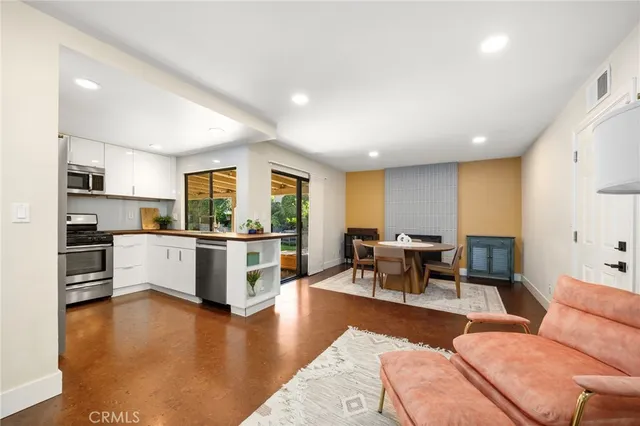 $855,000 | 22561 Tula Drive, Saugus, CA 91350