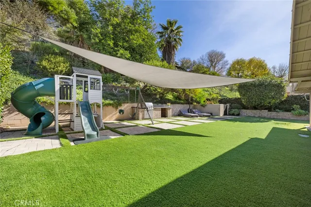 $855,000 | 22561 Tula Drive, Saugus, CA 91350