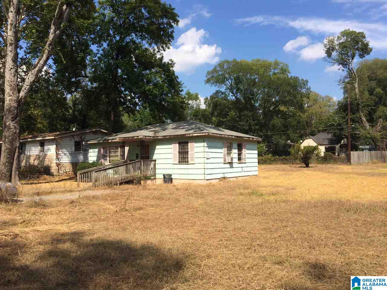 213 27th Street Southwest Birmingham, AL 35211 - Photo 4 of 7