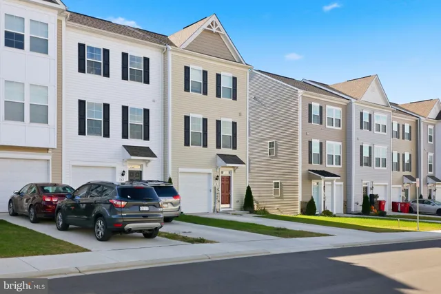 $2,100 | 38 Kirby Court, Bunker Hill, WV 25413