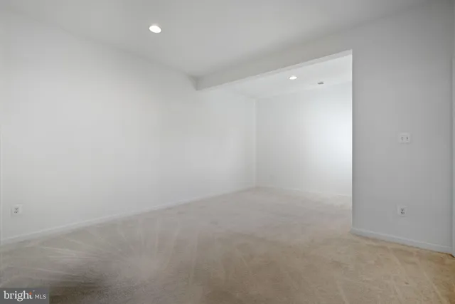 $2,100 | 38 Kirby Court, Bunker Hill, WV 25413