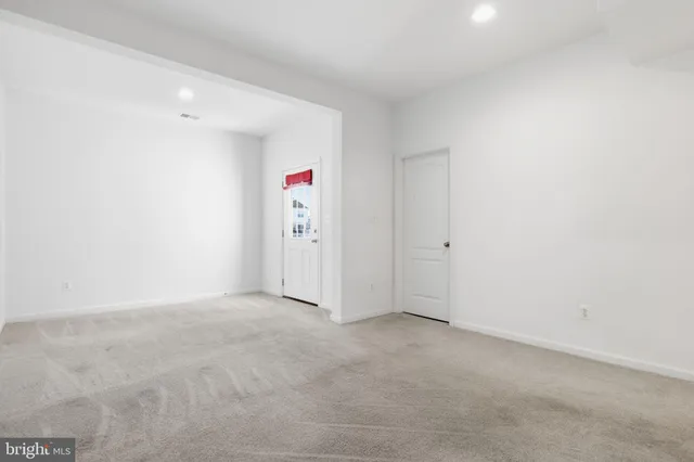 $2,100 | 38 Kirby Court, Bunker Hill, WV 25413