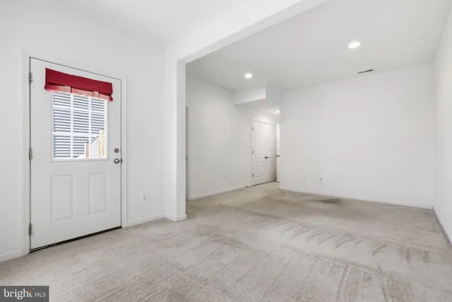 $2,100 | 38 Kirby Court, Bunker Hill, WV 25413