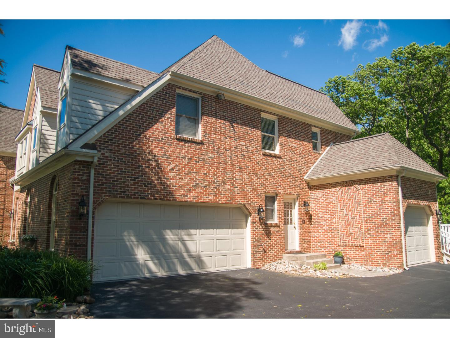 21 Tower Road Broomall, PA 19008 - Photo 3 of 25 Exterior Side
