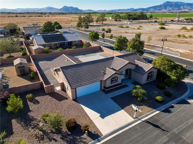 $330,000 | 90 Mondale Court, Pahrump, NV 89048