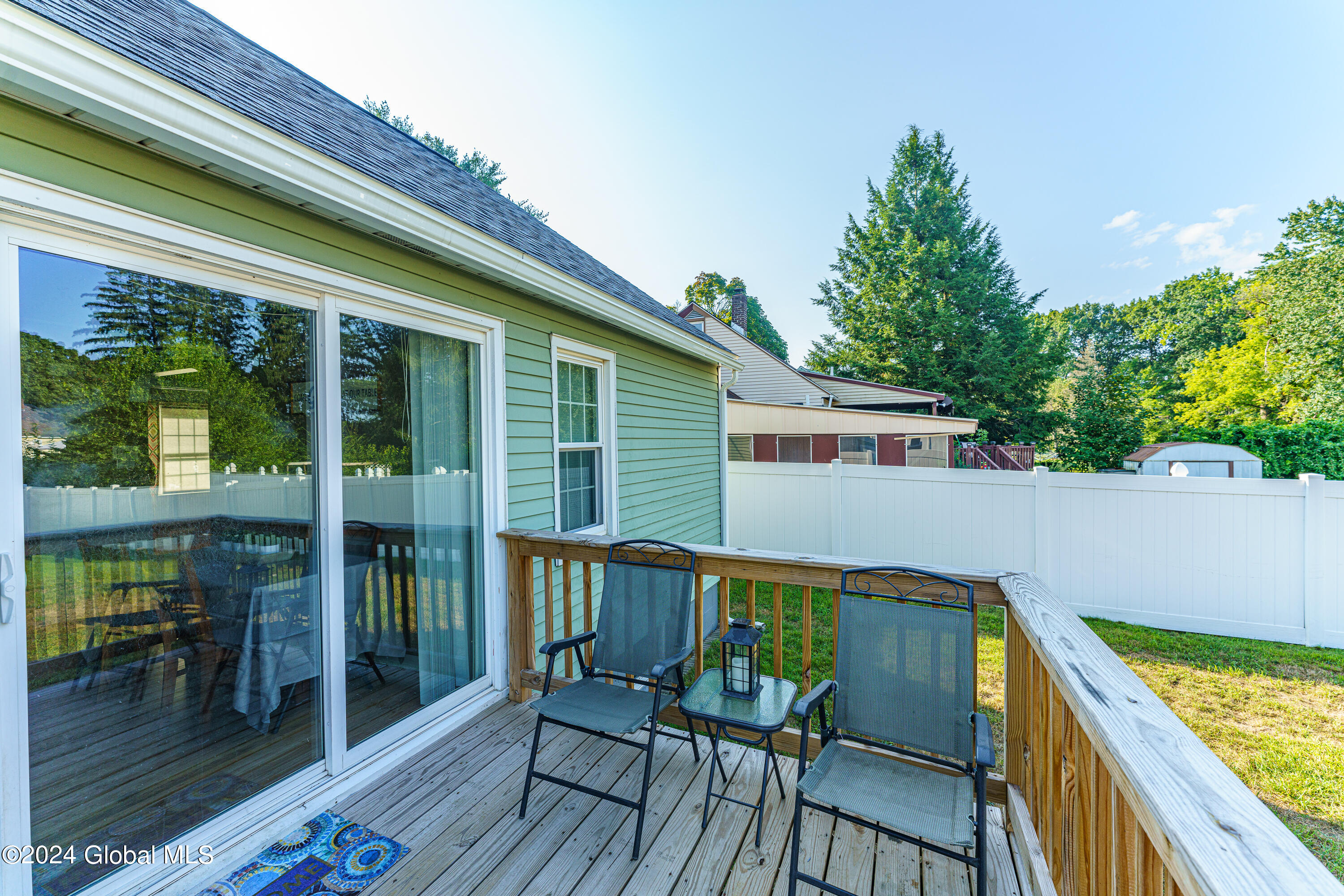 372 East Campbell Road Schenectady, NY 12303 - Photo 31 of 40 Back Deck