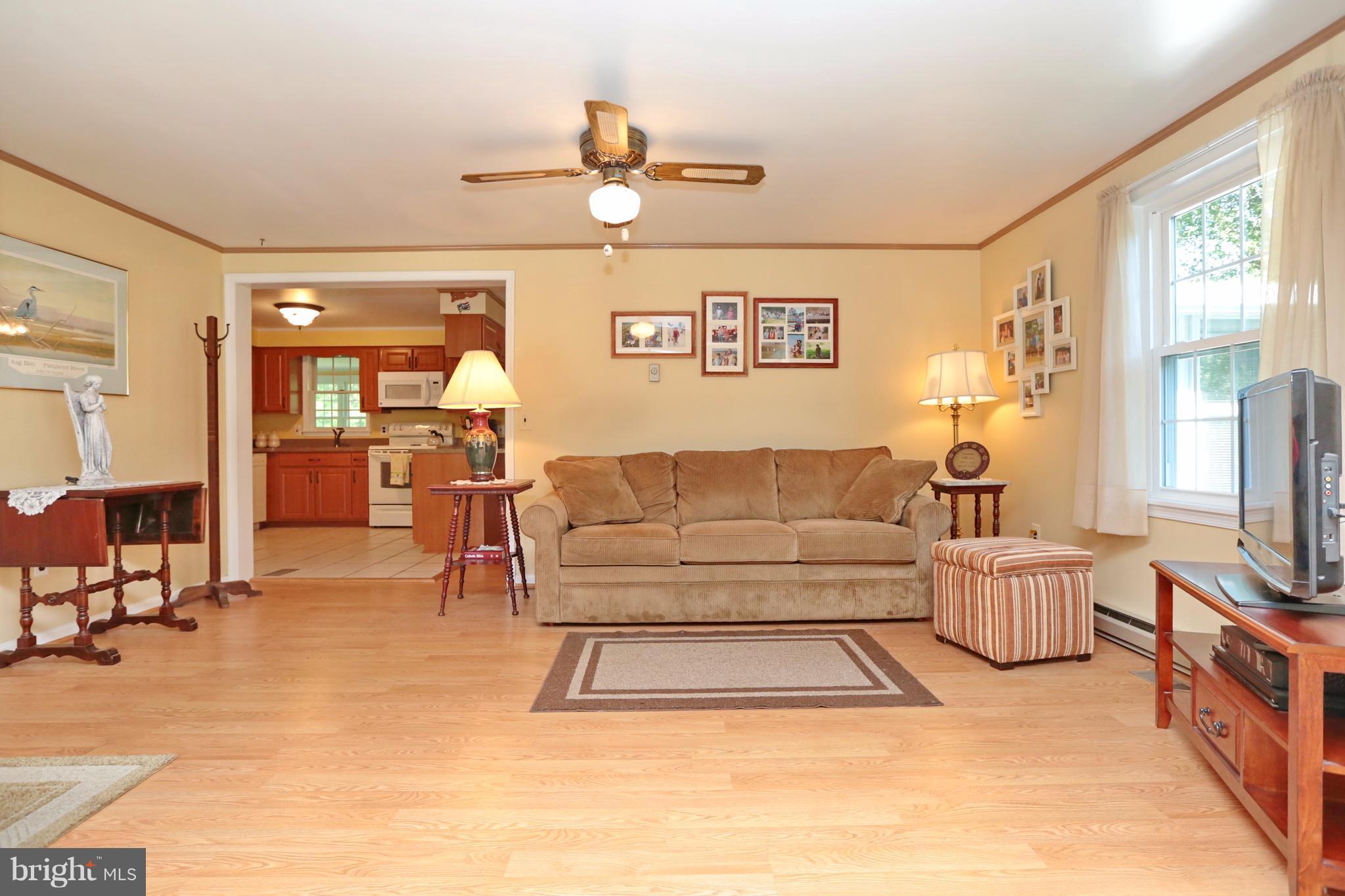 17809 Horsehead Road Brandywine, MD 20613 - Photo 5 of 30 Open Living Room