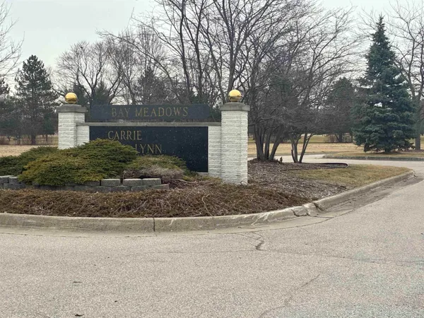 $17,000 | 1108 Carrie Lynn Drive, Bay City, MI 48706
