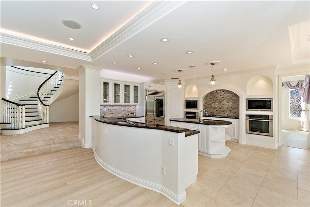 19 Santa Rosa Rolling Hills Estates, CA 90274 - Photo 12 of 62