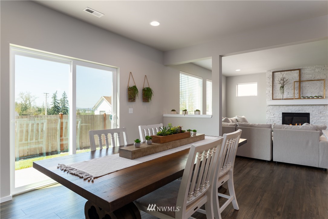 3344 Inverness Street Mount Vernon, WA 98273 - Photo 12 of 33 Gallery Image 12