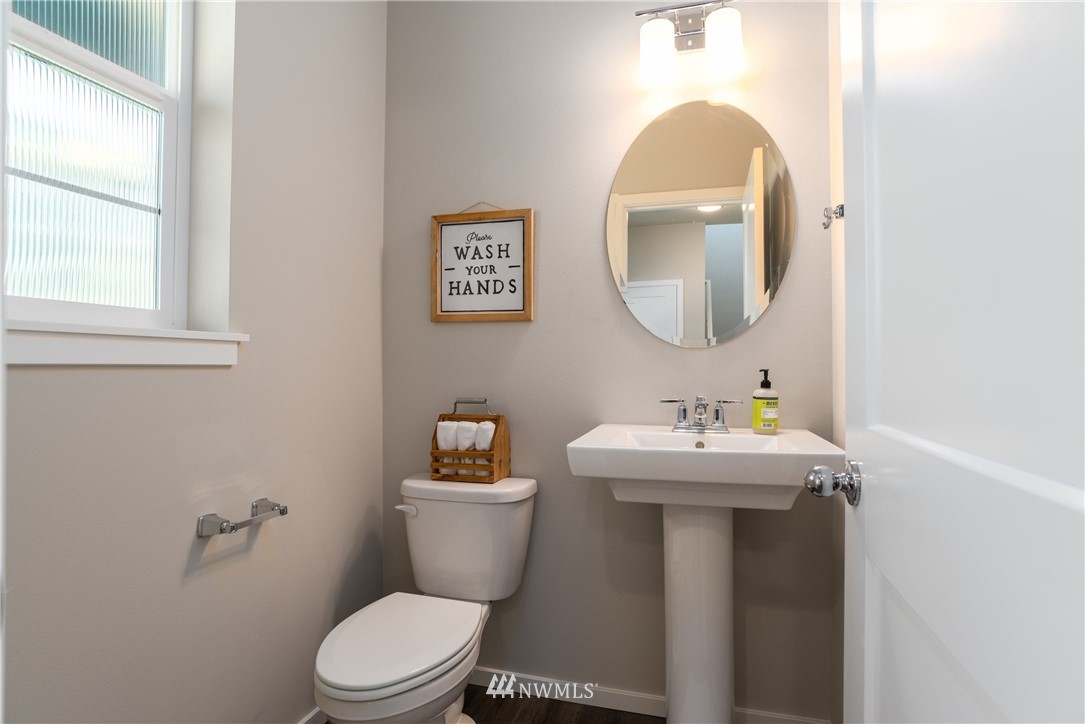 3344 Inverness Street Mount Vernon, WA 98273 - Photo 13 of 33 Gallery Image 13