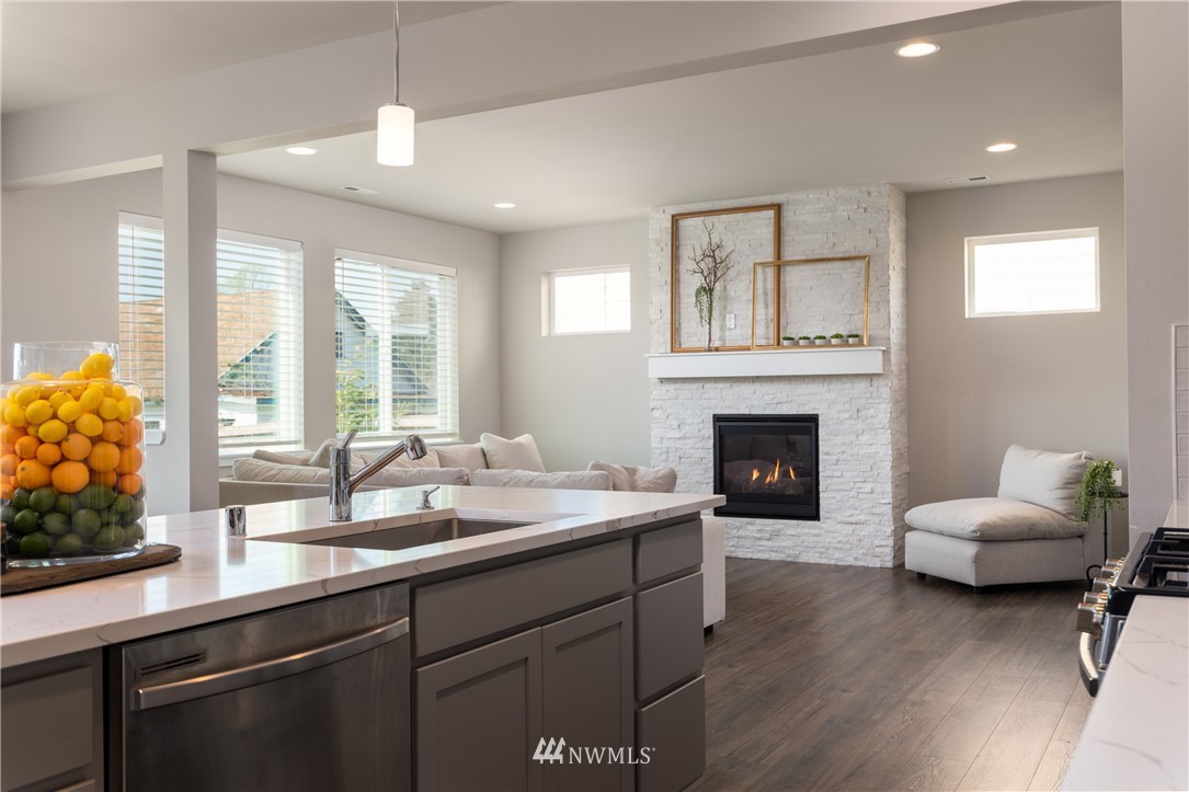 3344 Inverness Street Mount Vernon, WA 98273 - Photo 6 of 33 Gallery Image 6