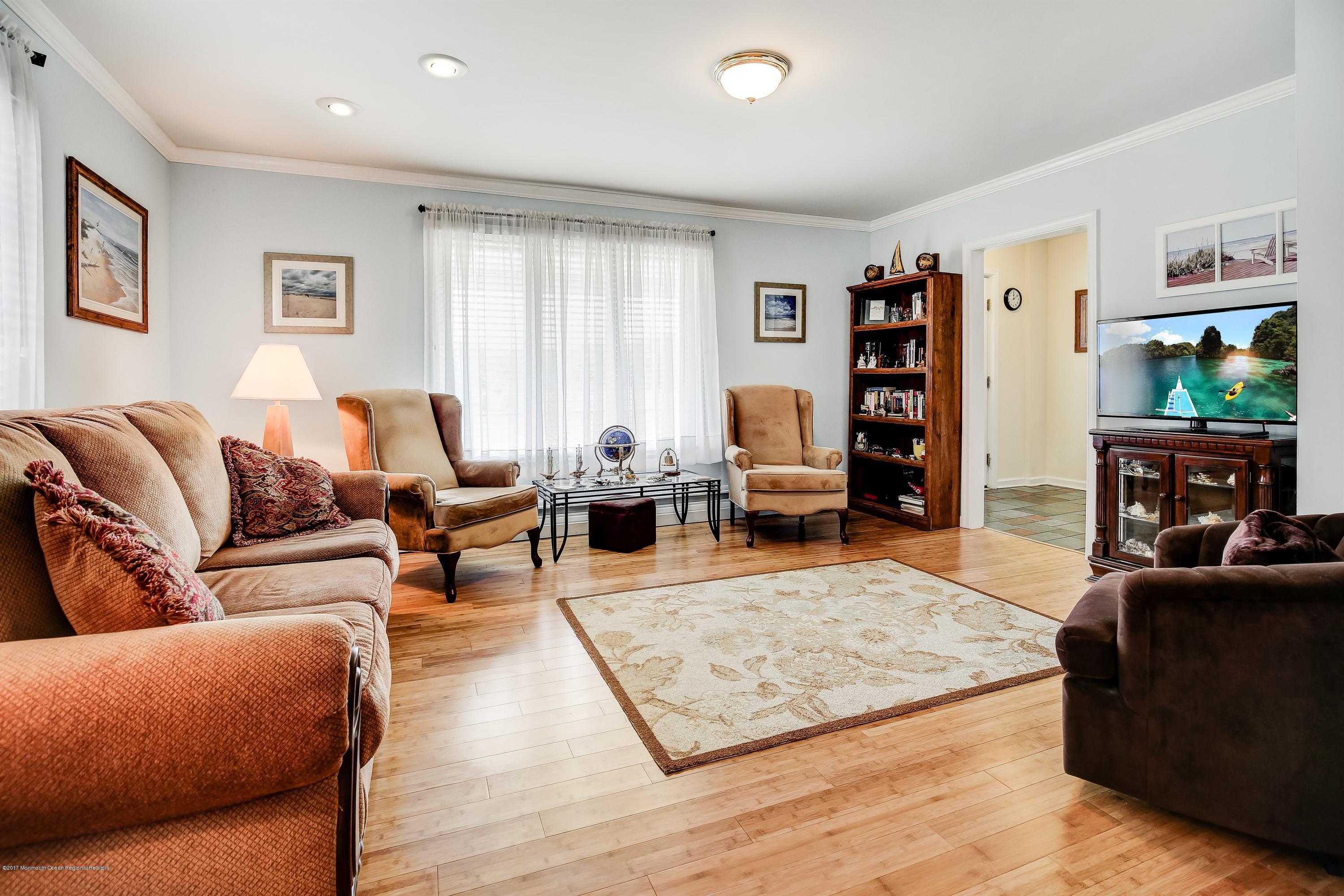136 Crine Road Morganville, NJ 07751 - Photo 12 of 36 012_Family Room