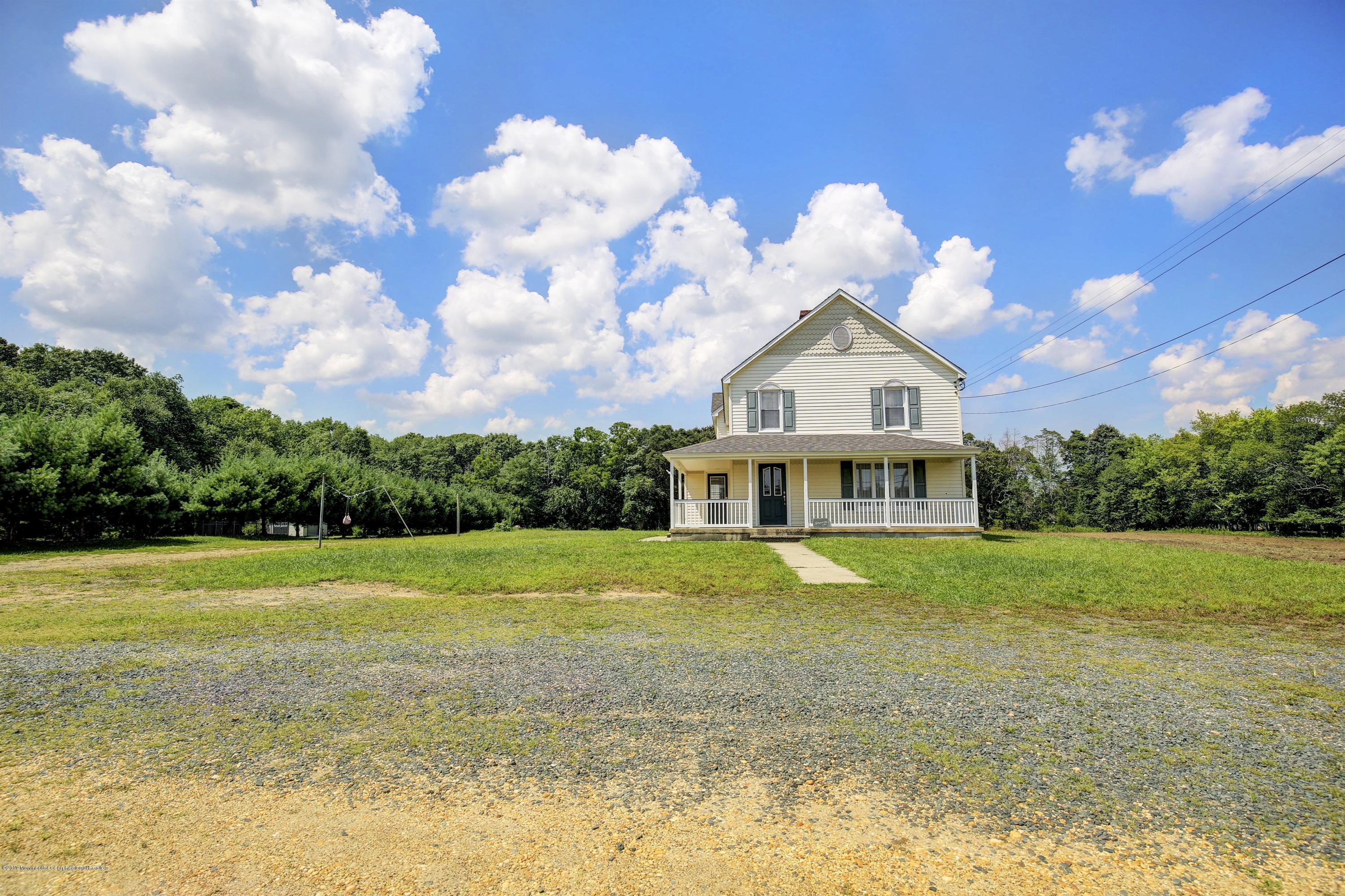 136 Crine Road Morganville, NJ 07751 - Photo 2 of 36 001_Front of House