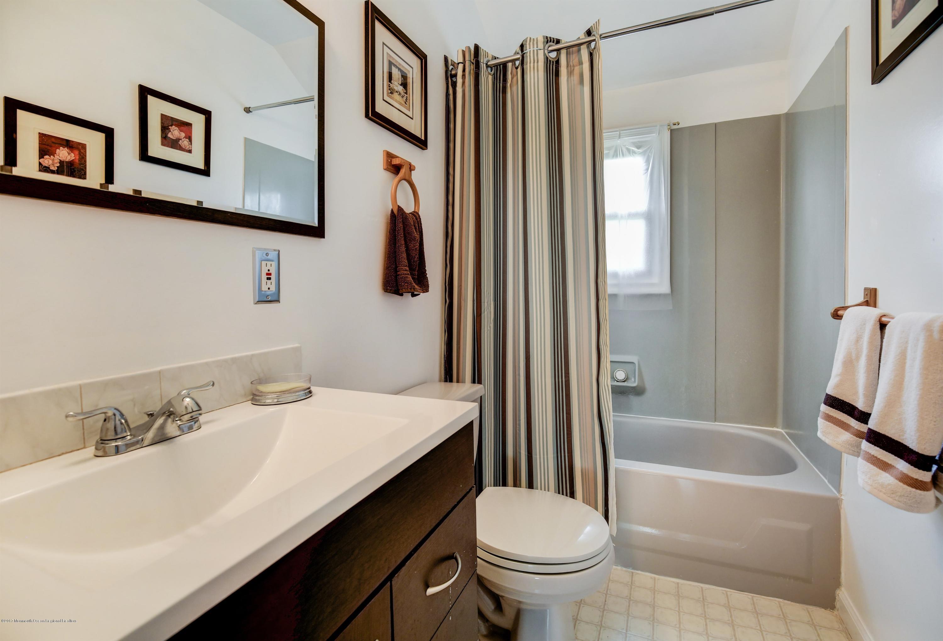 136 Crine Road Morganville, NJ 07751 - Photo 23 of 36 023_Master Bathroom