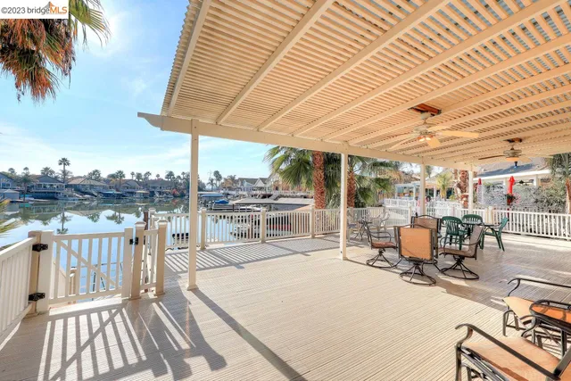 a view of a lake with houses