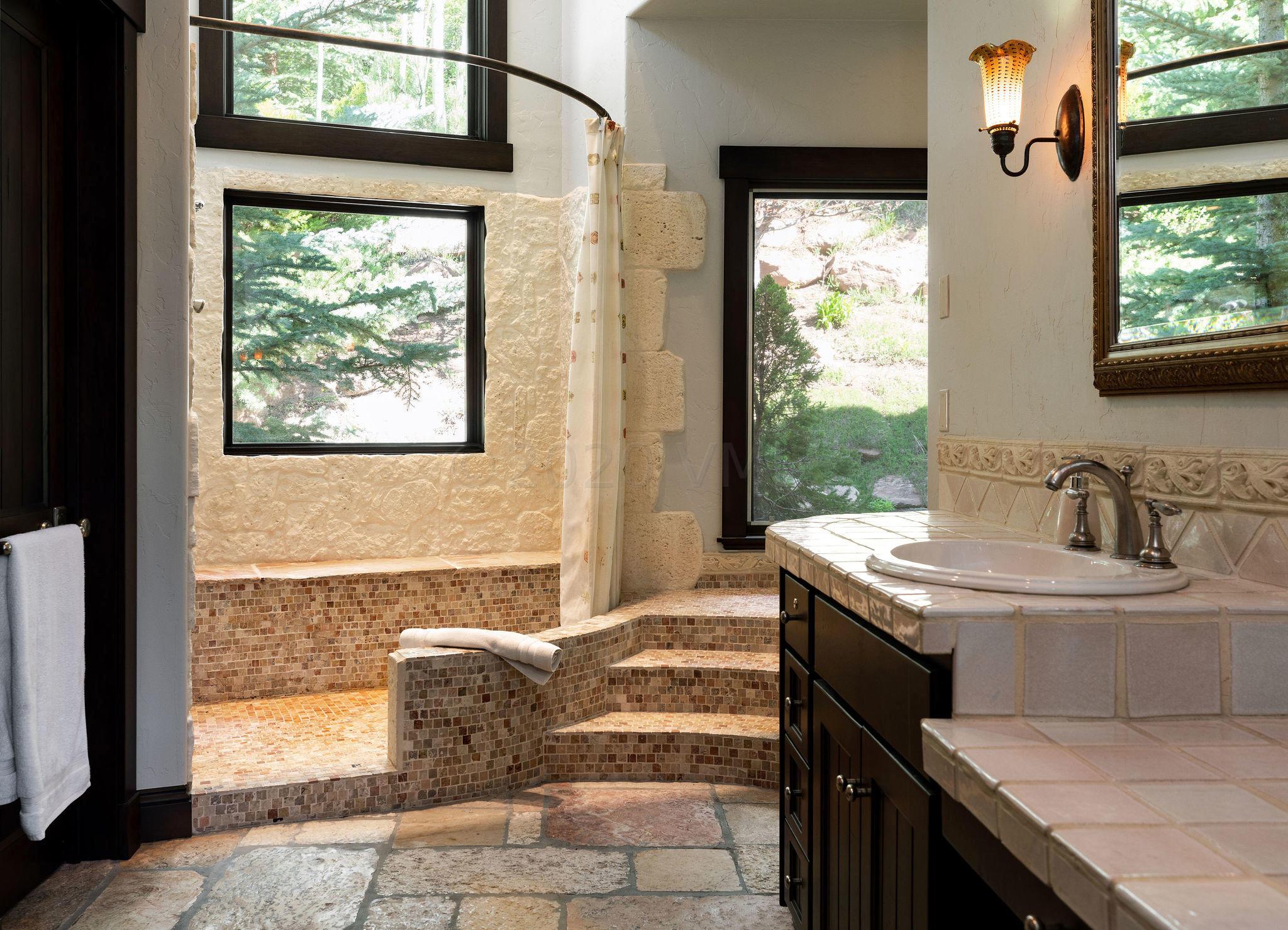 1487 Buffehr Creek Road Vail, CO 81657 - Photo 9 of 32 Master Bathroom