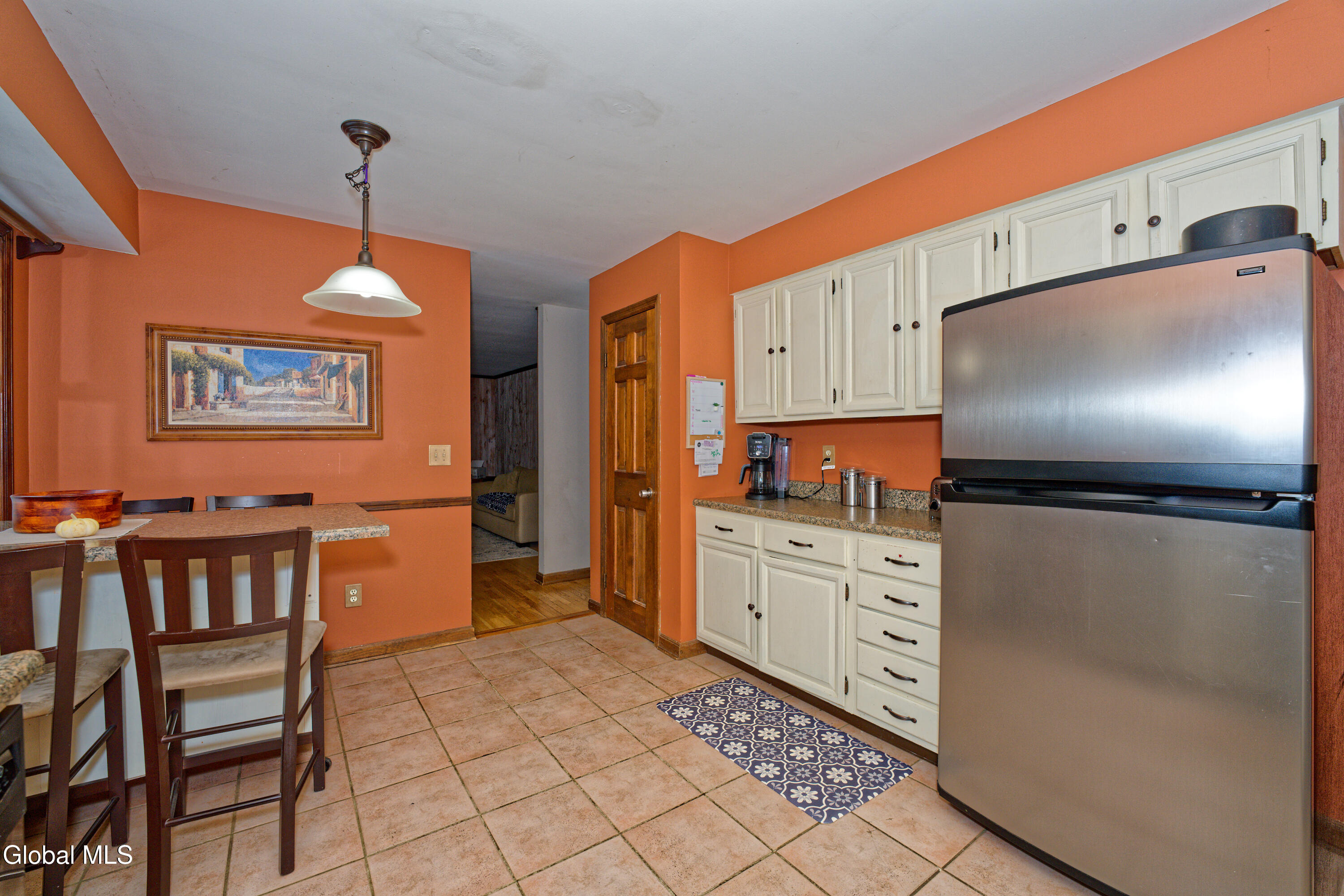8 Raspberry Drive Malta, NY 12020 - Photo 22 of 45 4 Kitchen 2