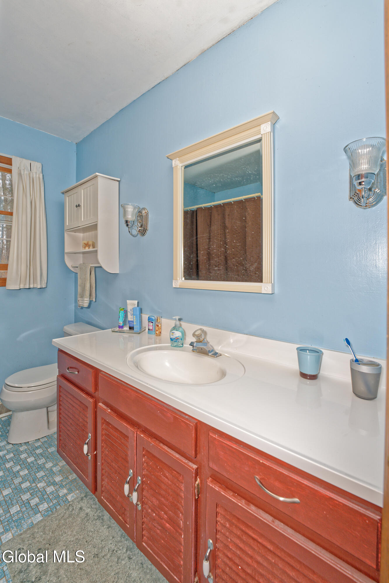 8 Raspberry Drive Malta, NY 12020 - Photo 39 of 45 Bathroom