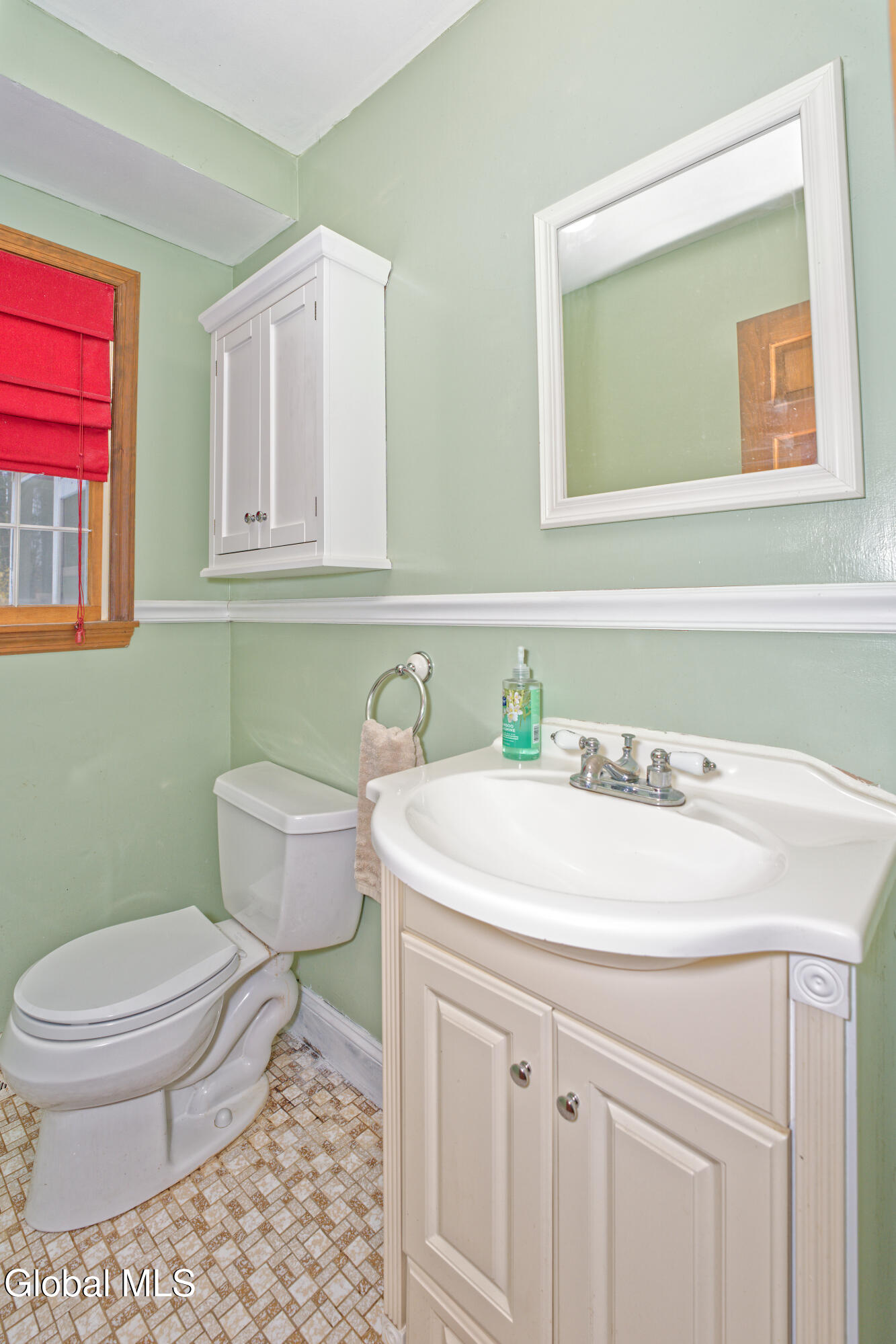 8 Raspberry Drive Malta, NY 12020 - Photo 40 of 45 Bathroom