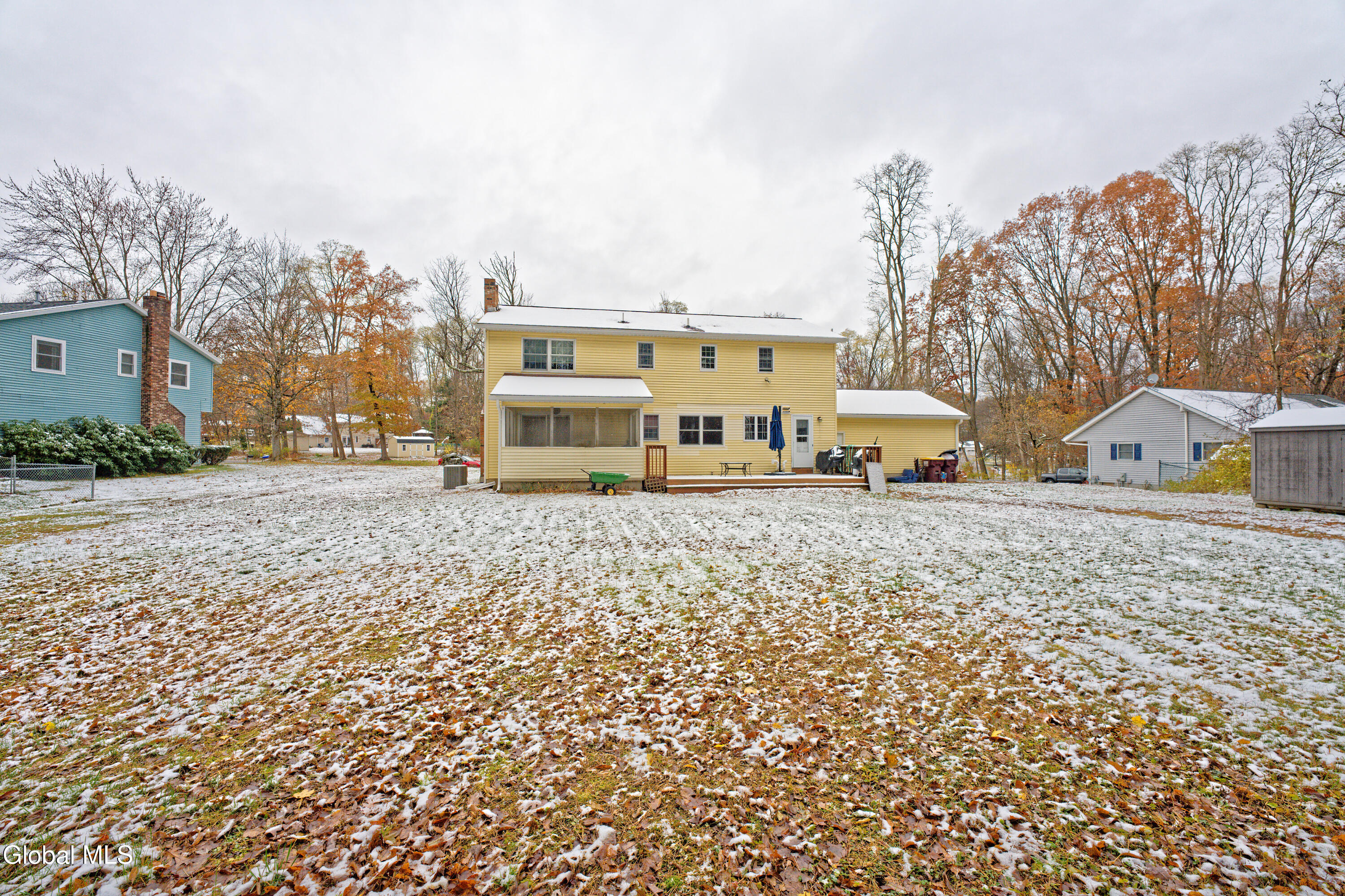 8 Raspberry Drive Malta, NY 12020 - Photo 7 of 45 Yard 6