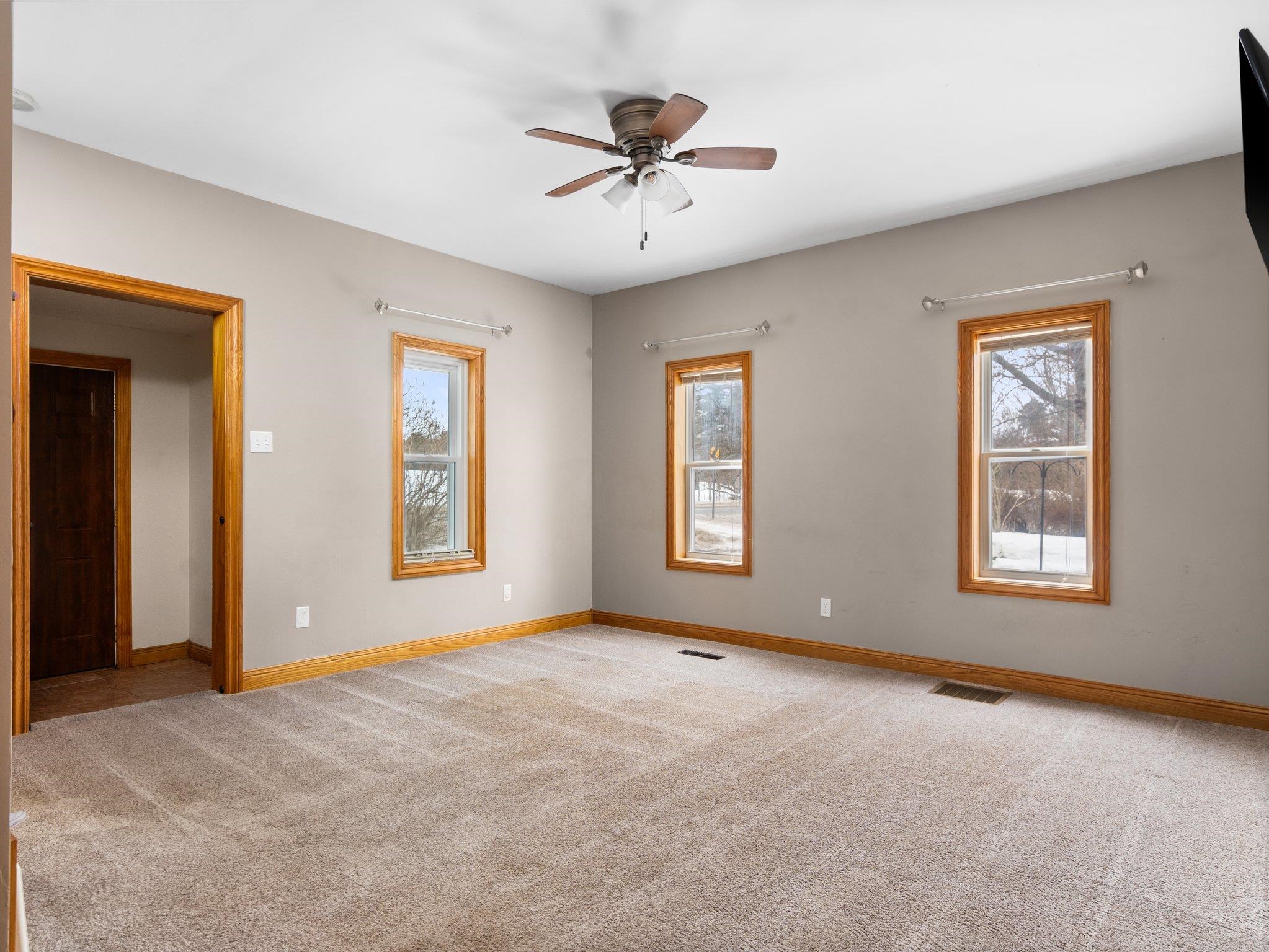 2915 East Hammond Road Traverse City, MI 49686 - Photo 12 of 42
