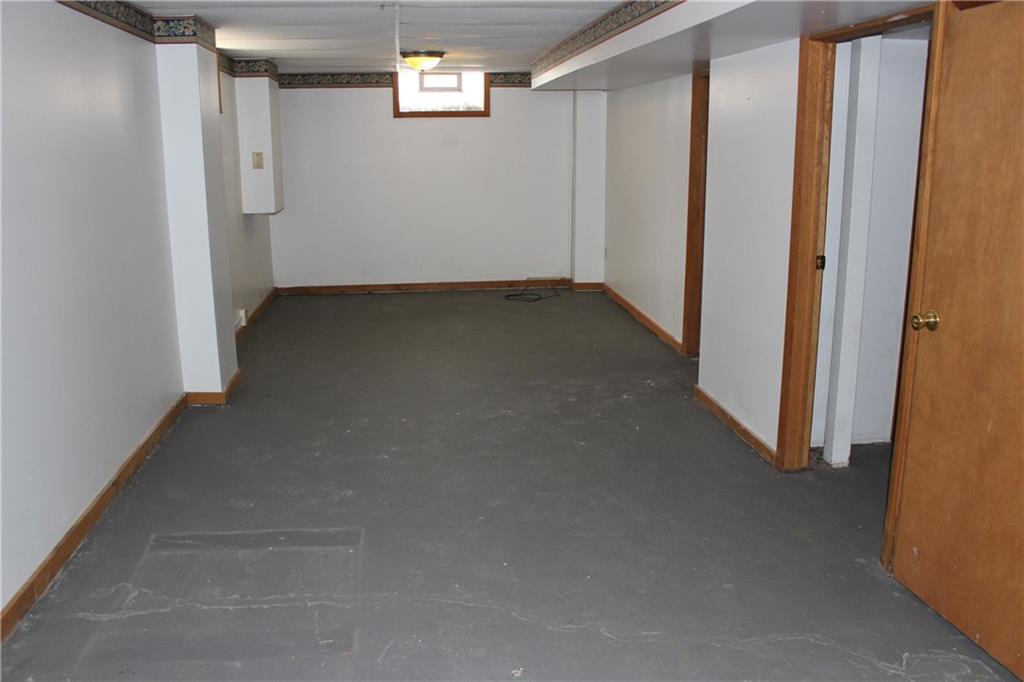 2204 Pulaski Road New Castle, PA 16105 - Photo 13 of 14