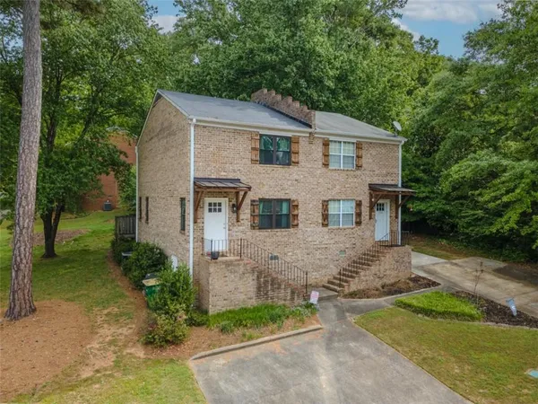 $300,000 | 221 Sleepy Creek Drive, Athens, GA 30606