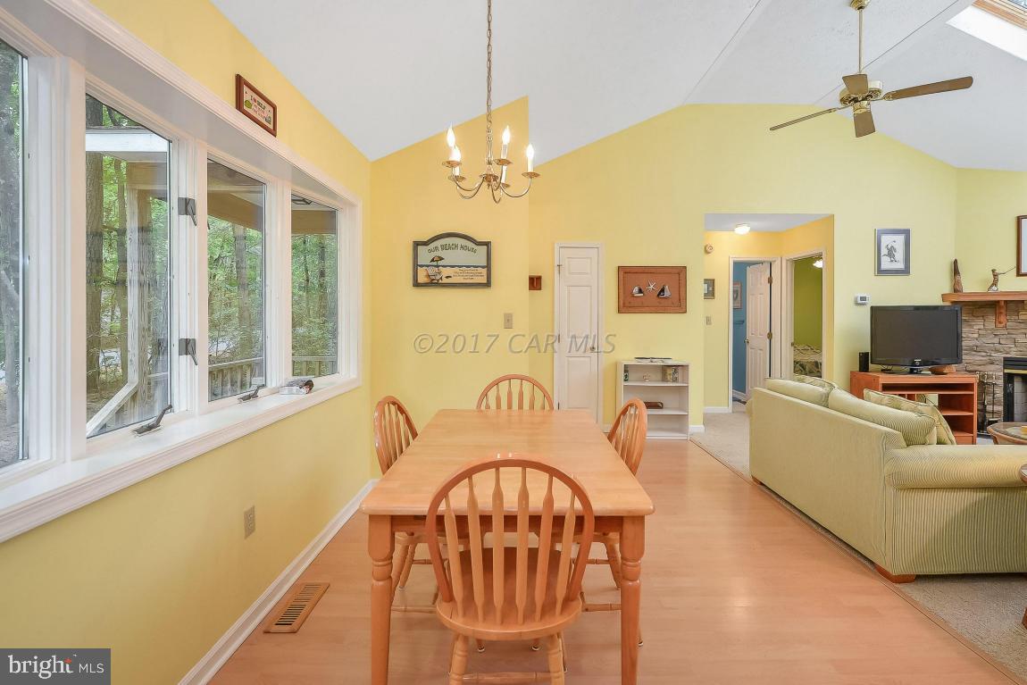 41 Sandyhook Road Ocean Pines, MD 21811 - Photo 8 of 21 a living room with furniture