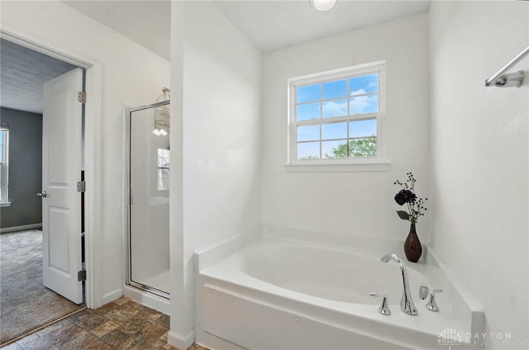 1662 South Branch Road Dayton, OH 45458 - Photo 19 of 37 Master bath with separate shower and soaking tub