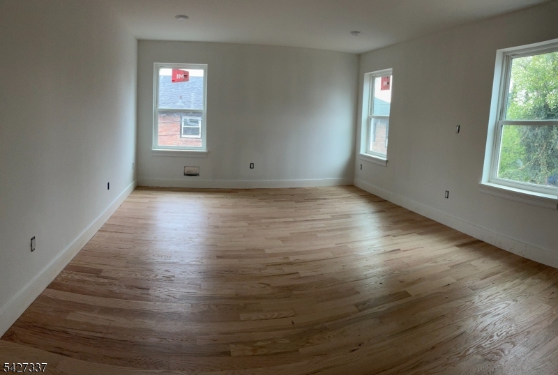 307 Chilton Street Elizabeth, NJ 07208 - Photo 8 of 9