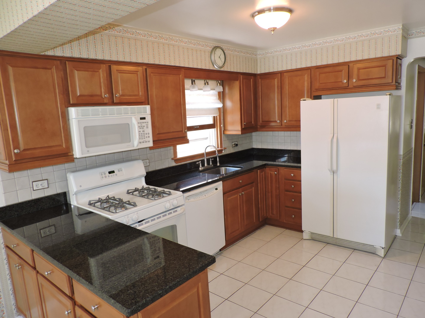 8627 South Kostner Avenue Chicago, IL 60652 - Photo 5 of 29