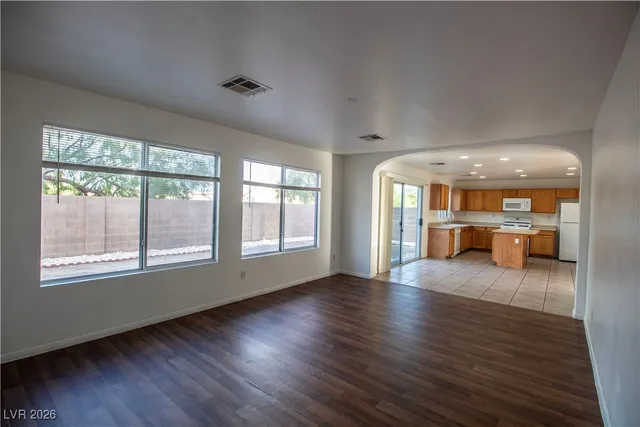 $1,974 | 5312 Las Cruces Heights Street, North Las Vegas, NV 89081