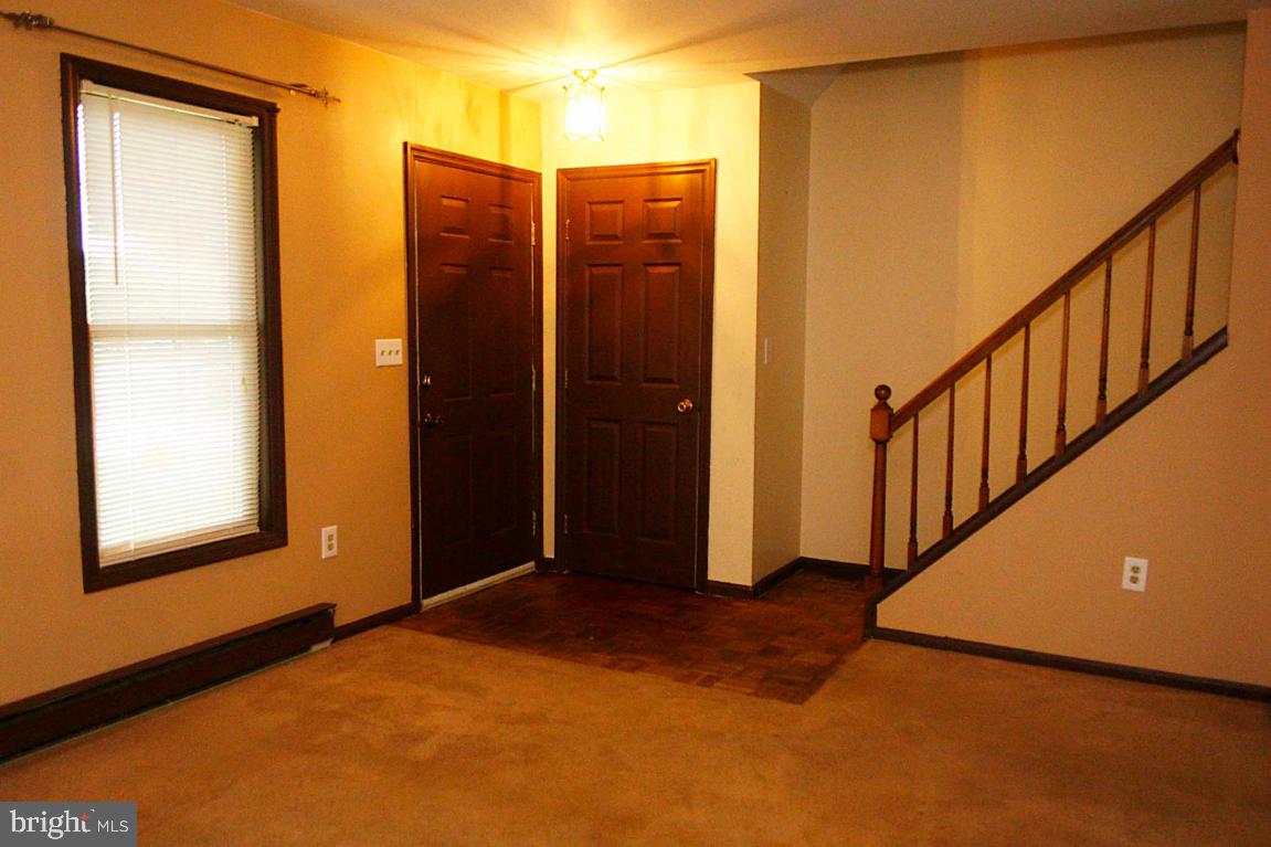 7 Pheasant Lane Lititz, PA 17543 - Photo 3 of 11