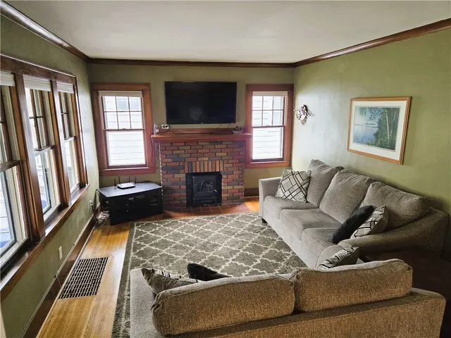 $251,500 | 30 Garford Road, Irondequoit, NY 14622