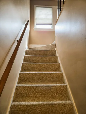 $251,500 | 30 Garford Road, Irondequoit, NY 14622