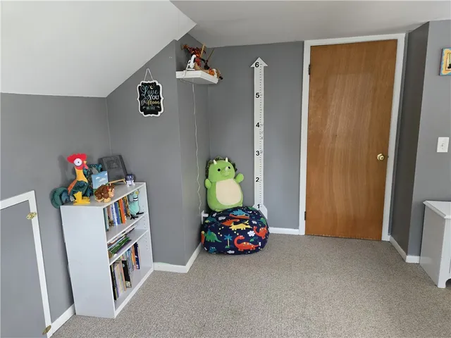 $251,500 | 30 Garford Road, Irondequoit, NY 14622