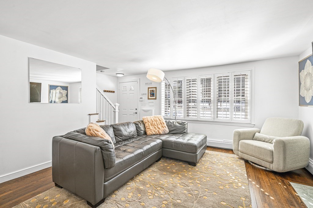 26 Stonebrook Road Sudbury, MA 01776 - Photo 3 of 20